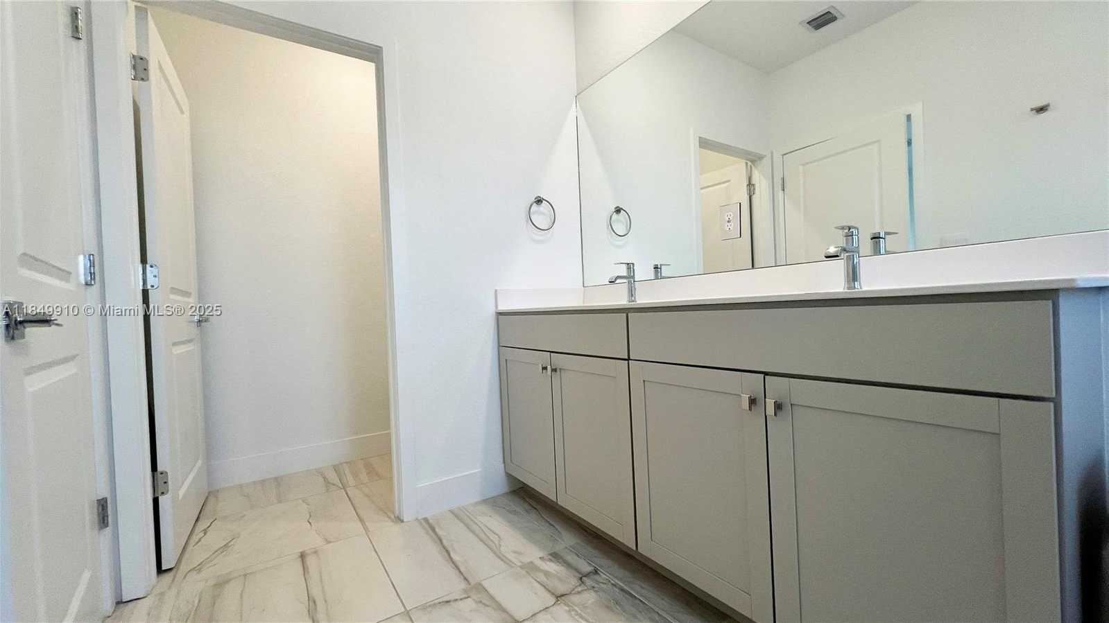 Small Image of 181 SOUTH WEST 170TH AVE, Pembroke Pines Number 51