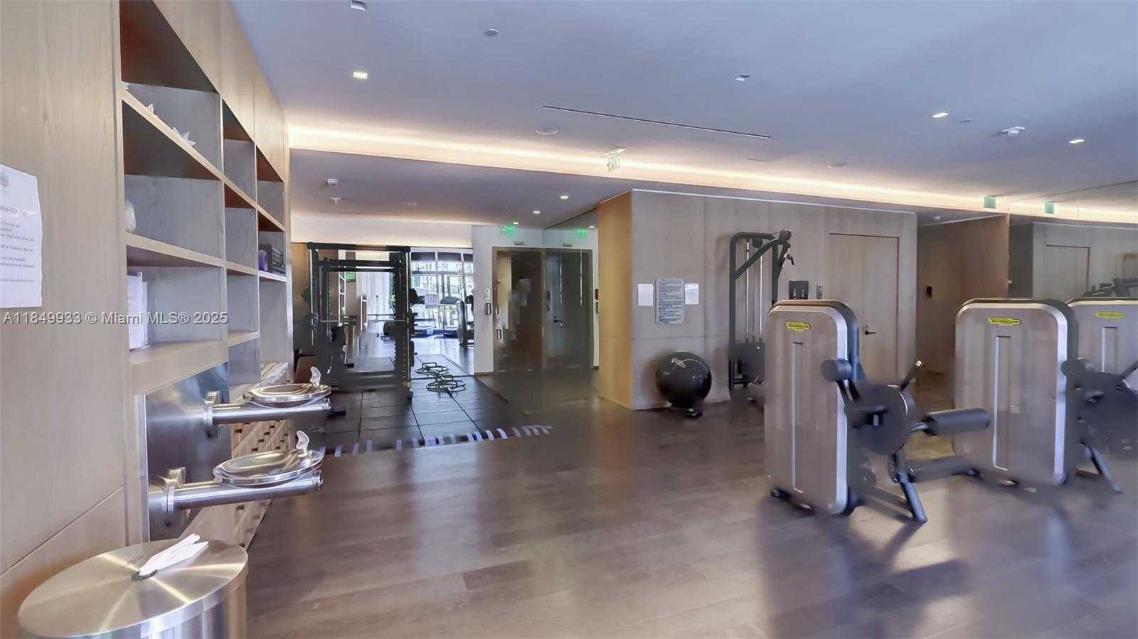 Small Image of 801 SOUTH MIAMI AVE #2802, Miami Number 42