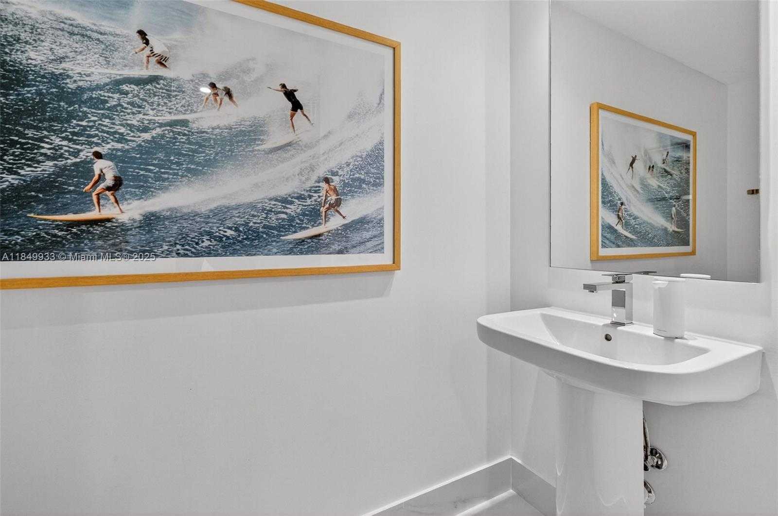 Small Image of 801 SOUTH MIAMI AVE #2802, Miami Number 9