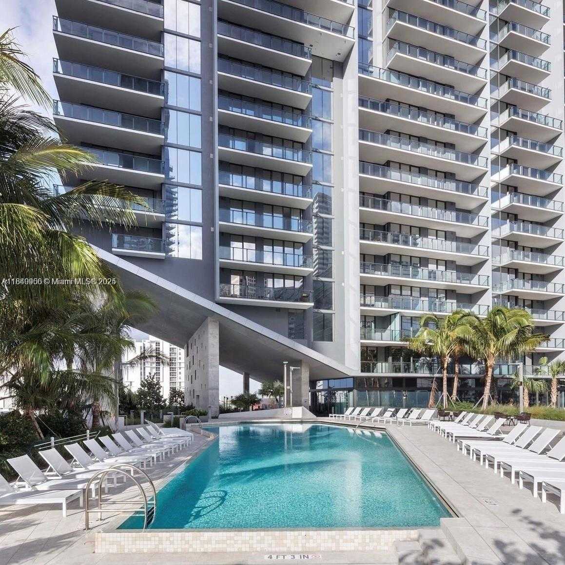 Small Image of 88 SOUTH WEST 7TH ST #2104, Miami Number 27