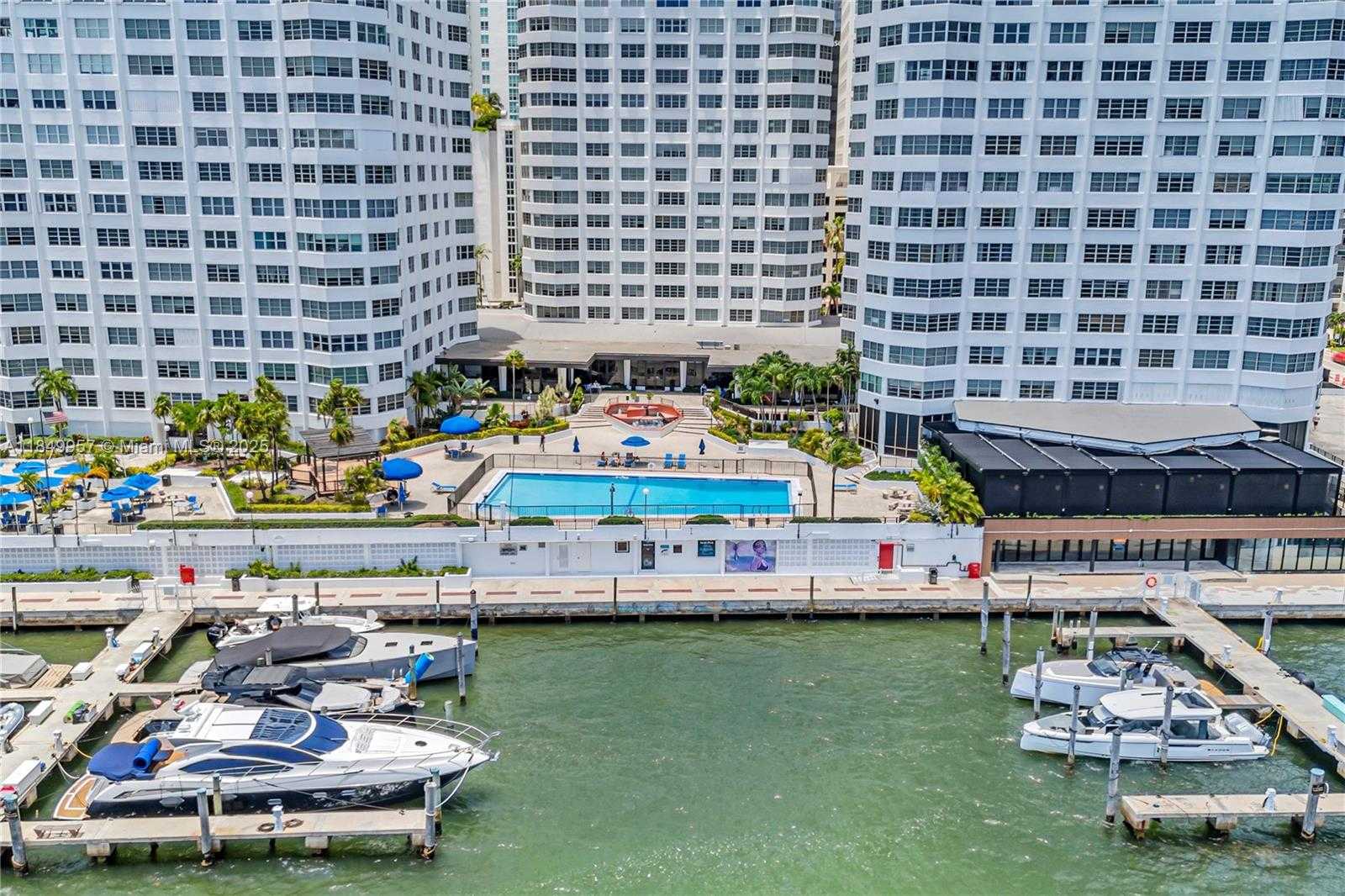 Small Image of 801 BRICKELL BAY DR #970, Miami Number 22