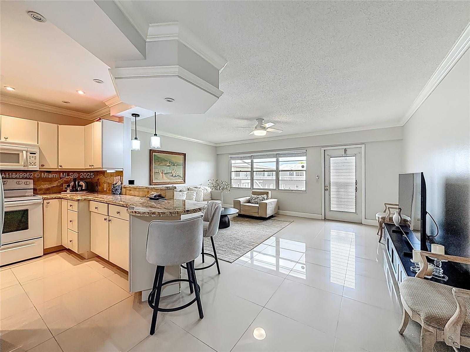 Small Image of 618 FANSHAW O #618, Boca Raton Number 14