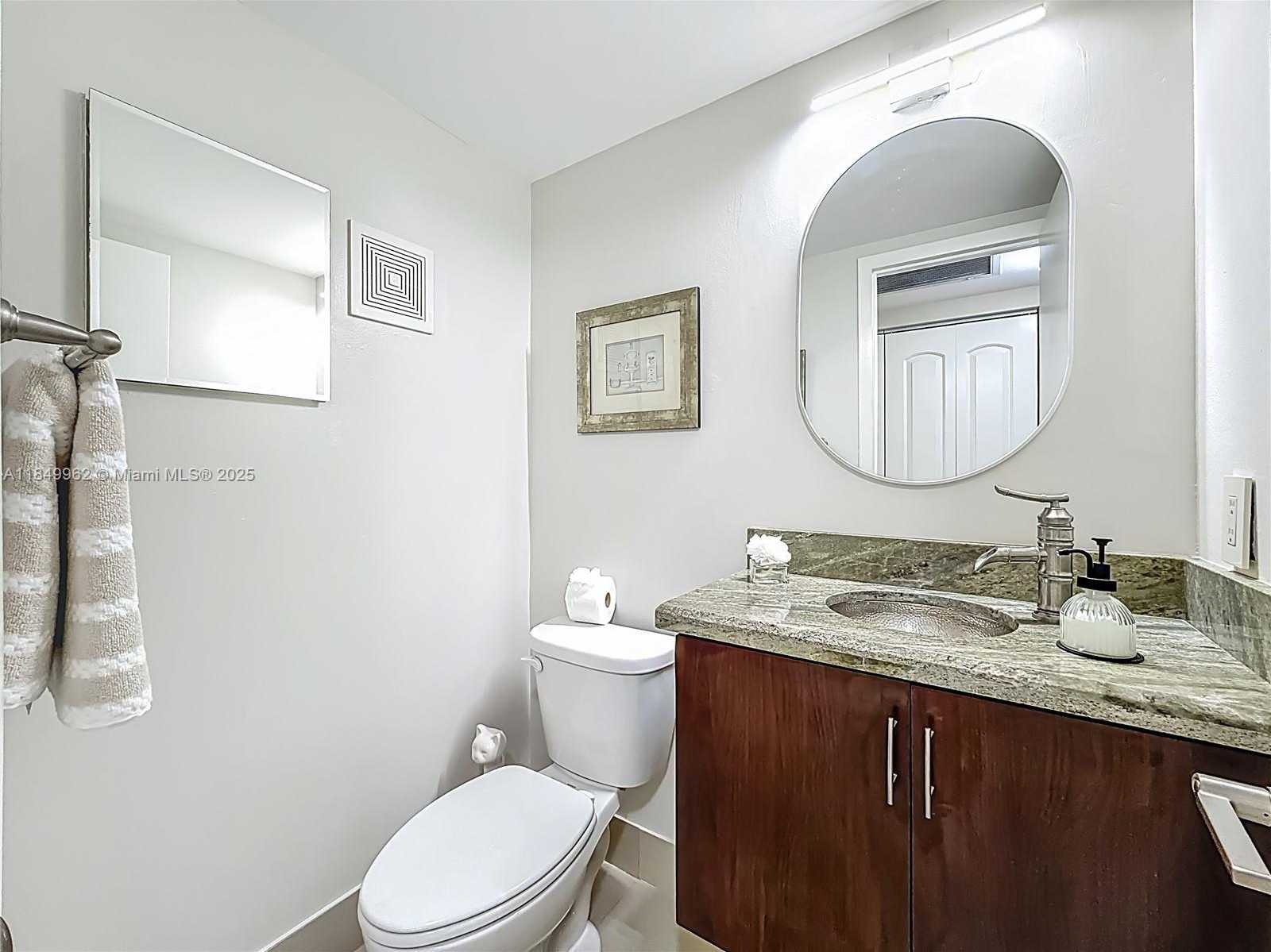 Small Image of 618 FANSHAW O #618, Boca Raton Number 30