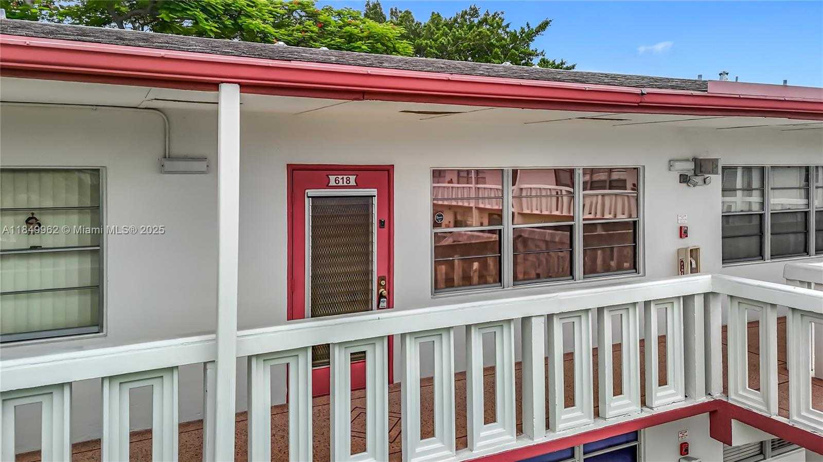 Small Image of 618 FANSHAW O #618, Boca Raton Number 4