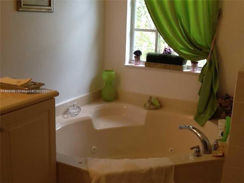 Small Image of 2674 SOUTH WEST 84TH TER #102, Miramar Number 13