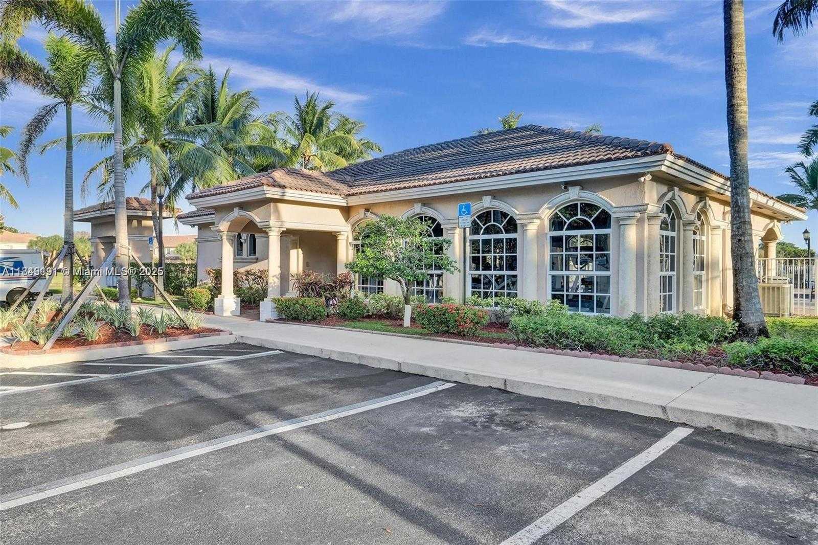 Small Image of 2674 SOUTH WEST 84TH TER #102, Miramar Number 20