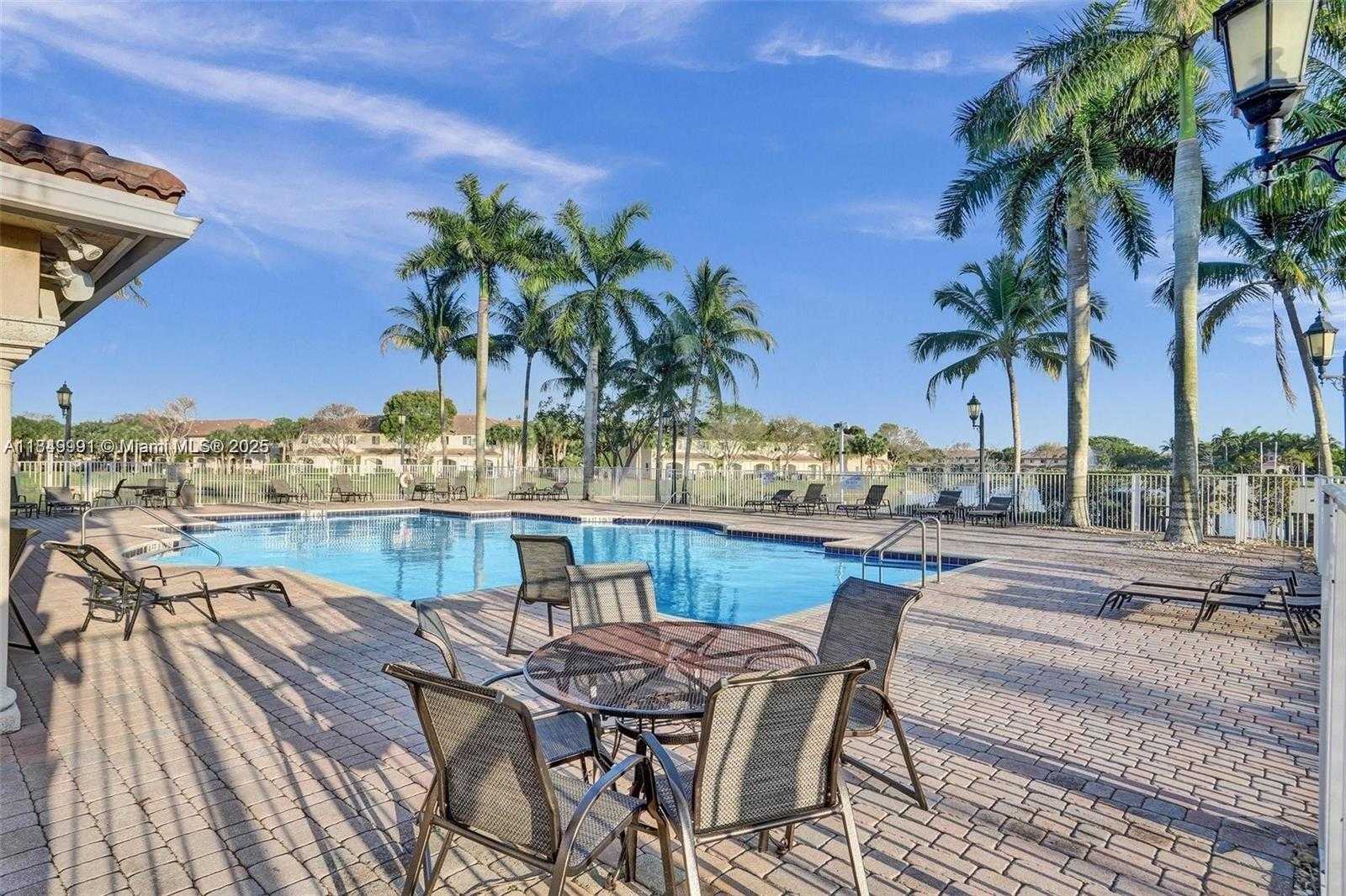 Small Image of 2674 SOUTH WEST 84TH TER #102, Miramar Number 22