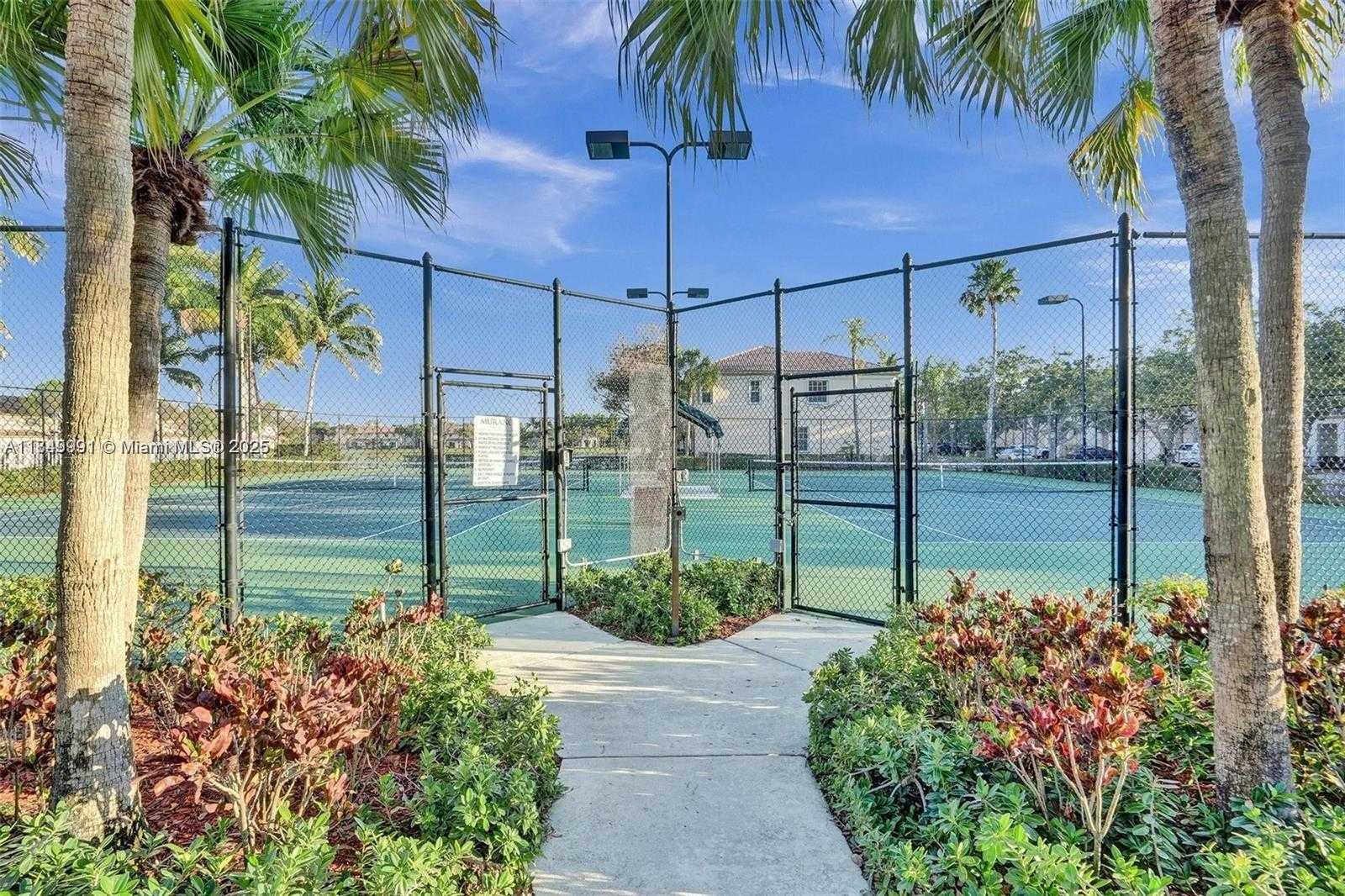 Small Image of 2674 SOUTH WEST 84TH TER #102, Miramar Number 23