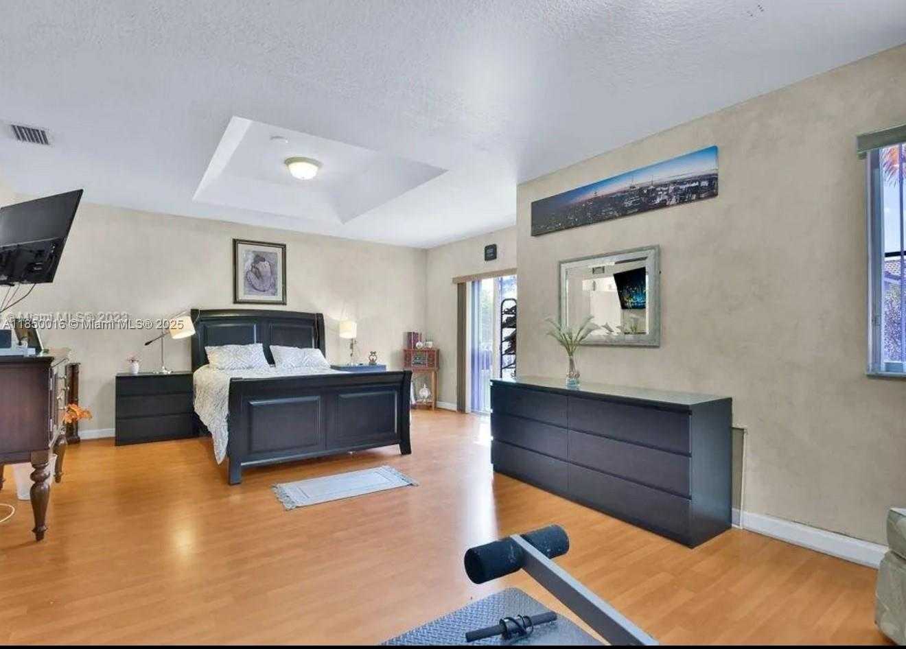 Small Image of 5733 NORTH WEST 112TH PL, Doral Number 13