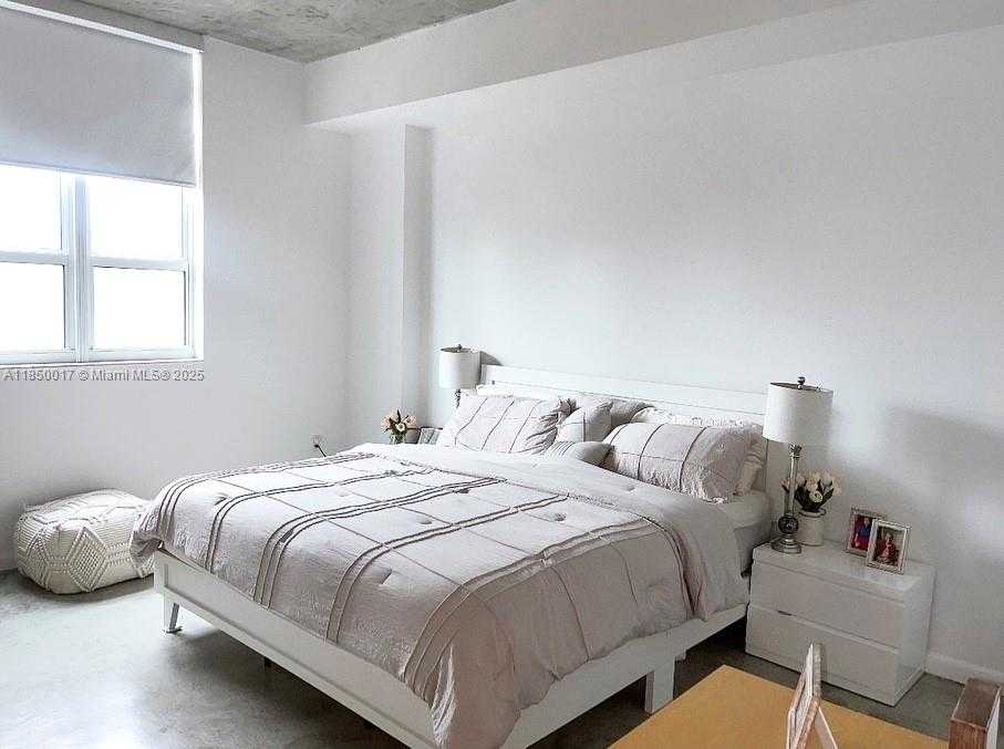 Small Image of 234 NORTH EAST 3RD ST #1105, Miami Number 8