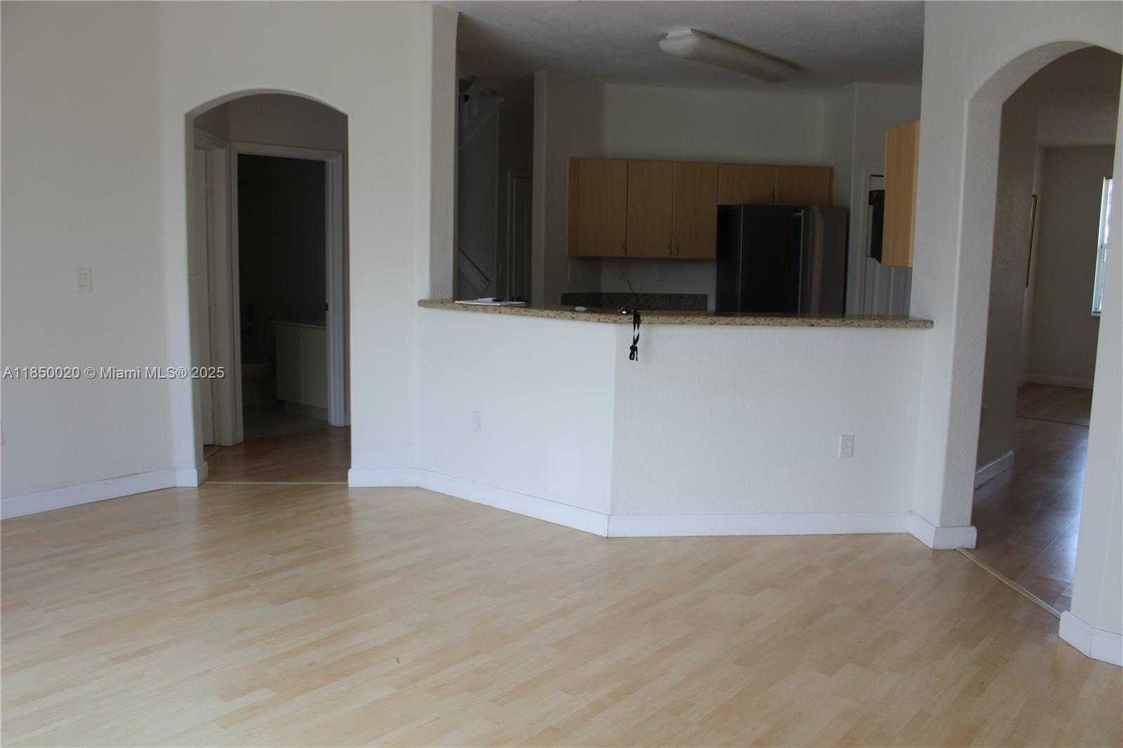 Small Image of 11375 NORTH WEST 77TH LN, Doral Number 8