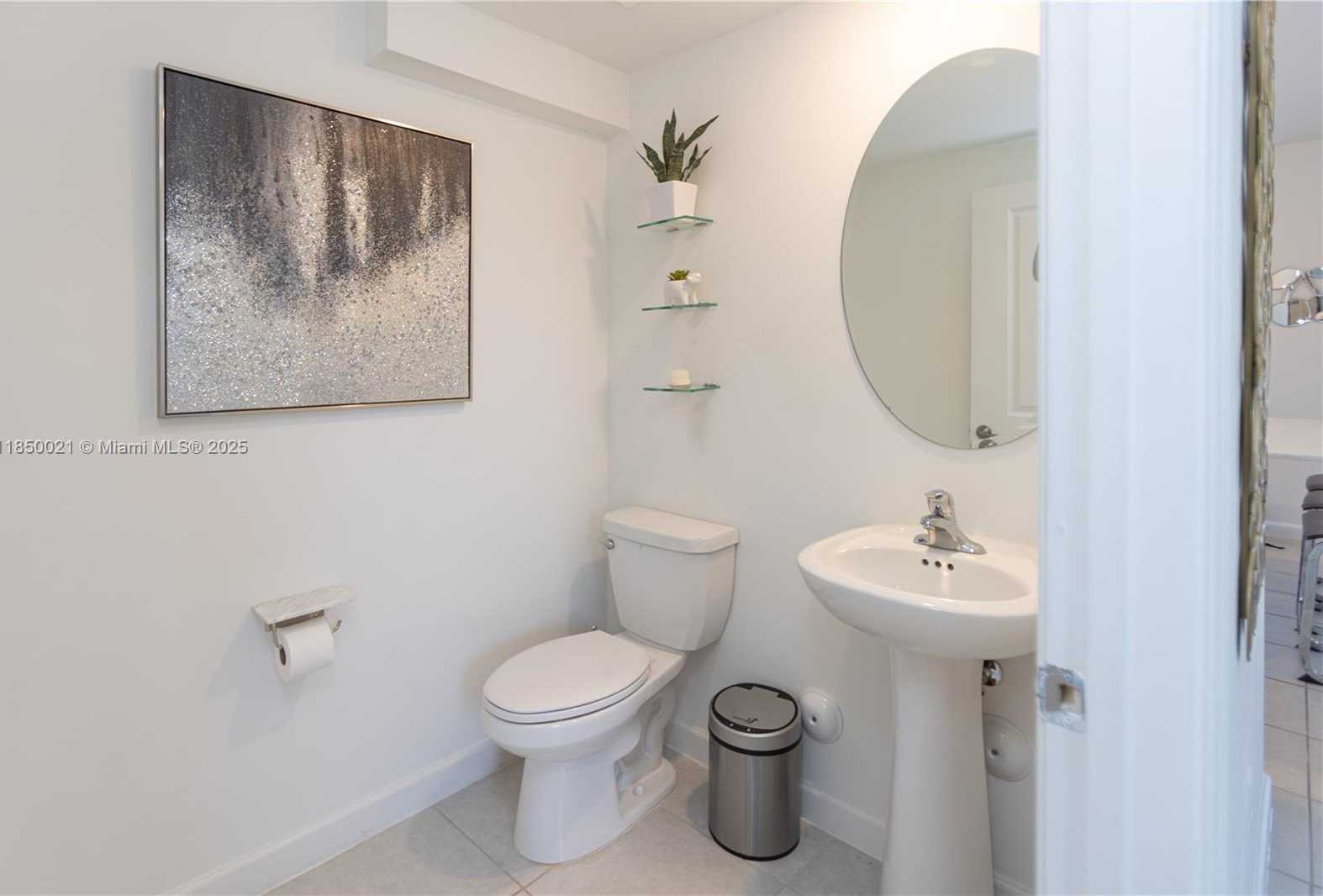 Small Image of 12561 NORTH WEST 23RD PL, Miami Number 15