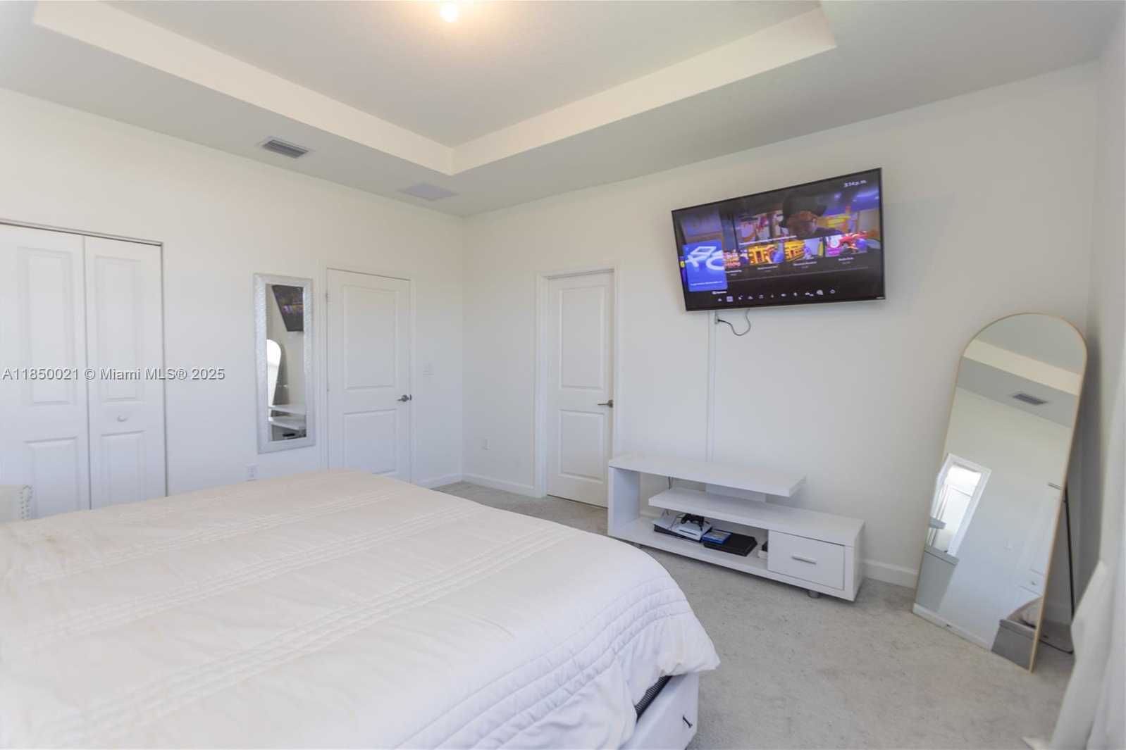 Small Image of 12561 NORTH WEST 23RD PL, Miami Number 20