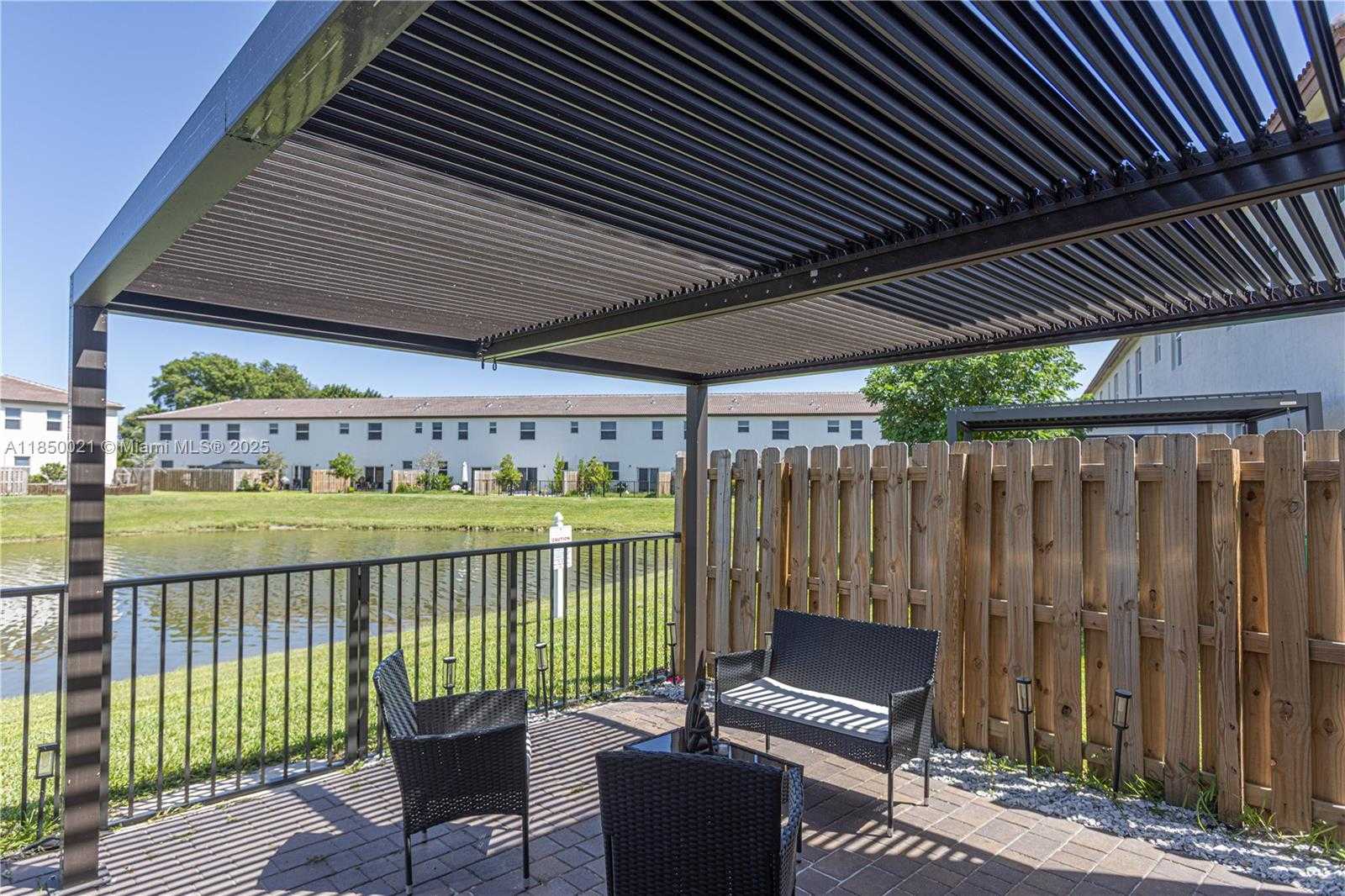 Small Image of 12561 NORTH WEST 23RD PL, Miami Number 34