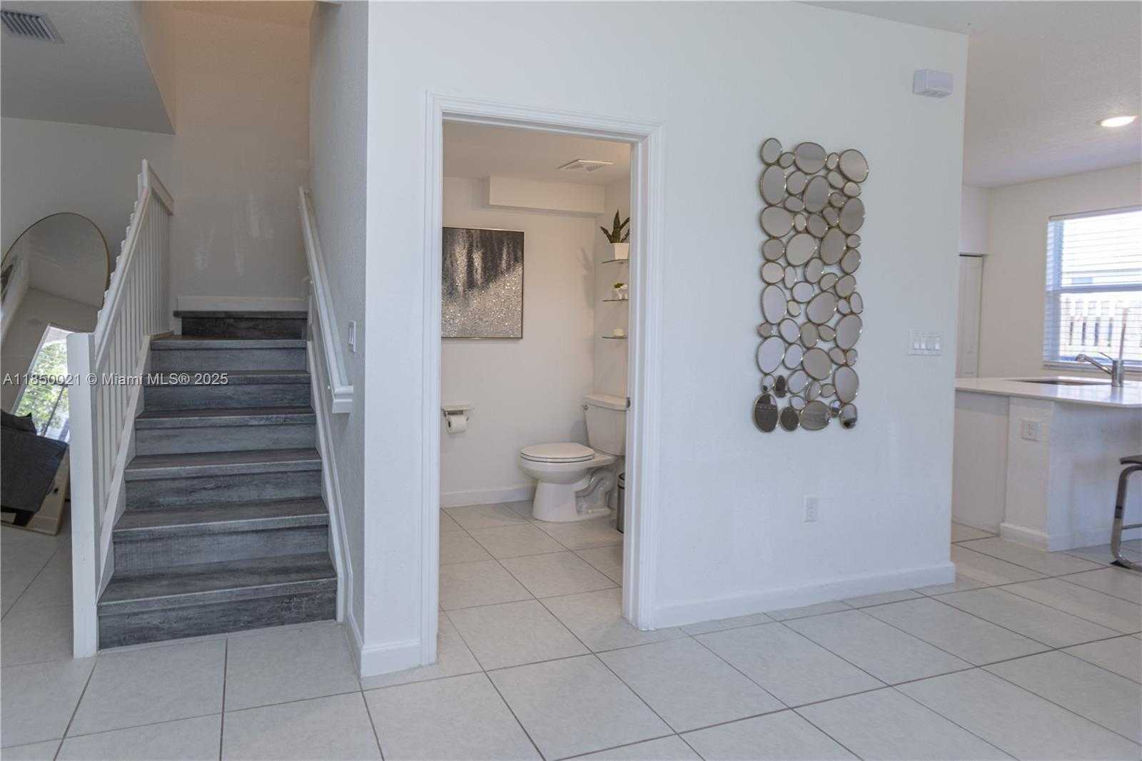 Small Image of 12561 NORTH WEST 23RD PL, Miami Number 9