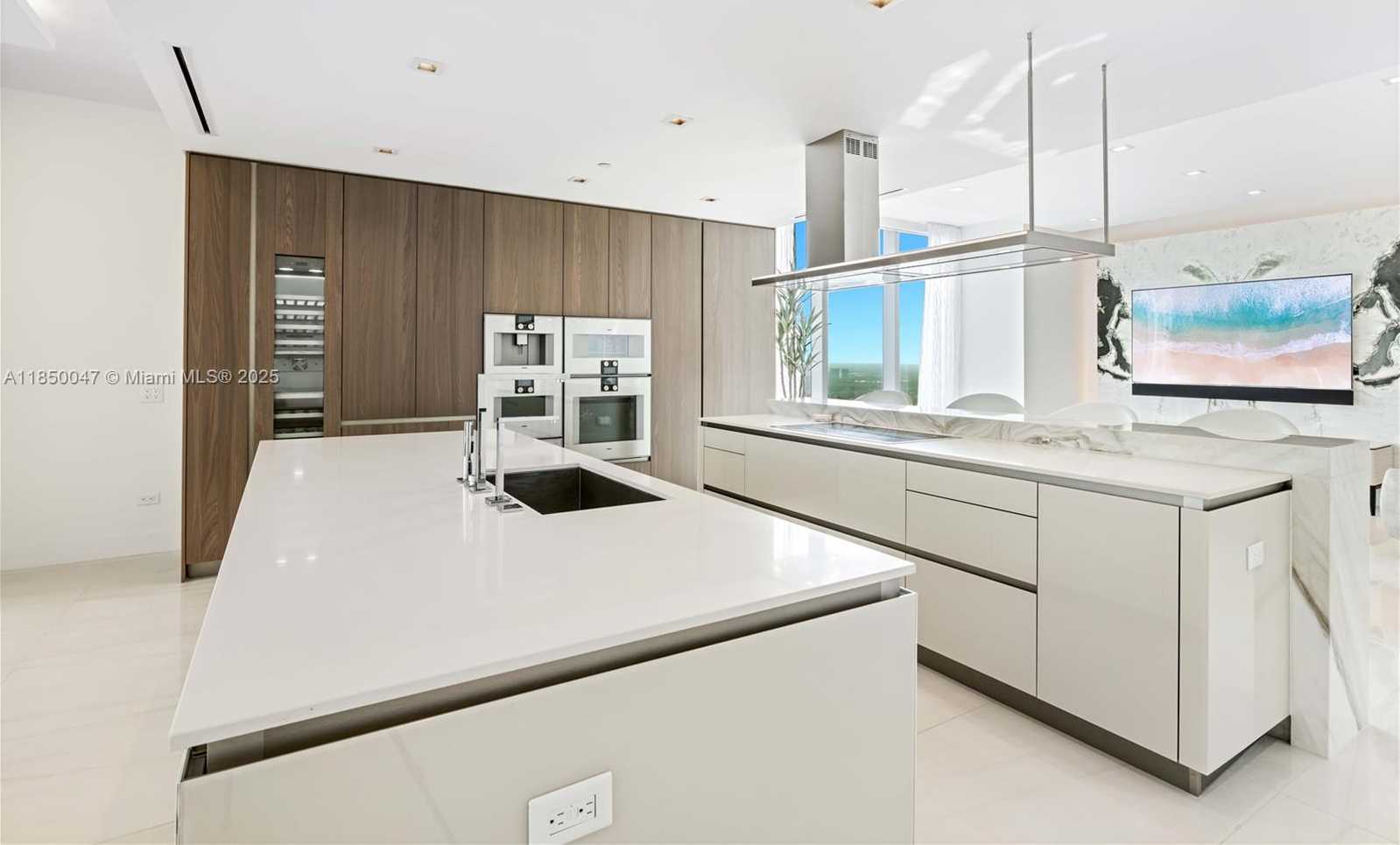 Small Image of 18501 COLLINS AVE #4504, Sunny Isles Beach Number 17