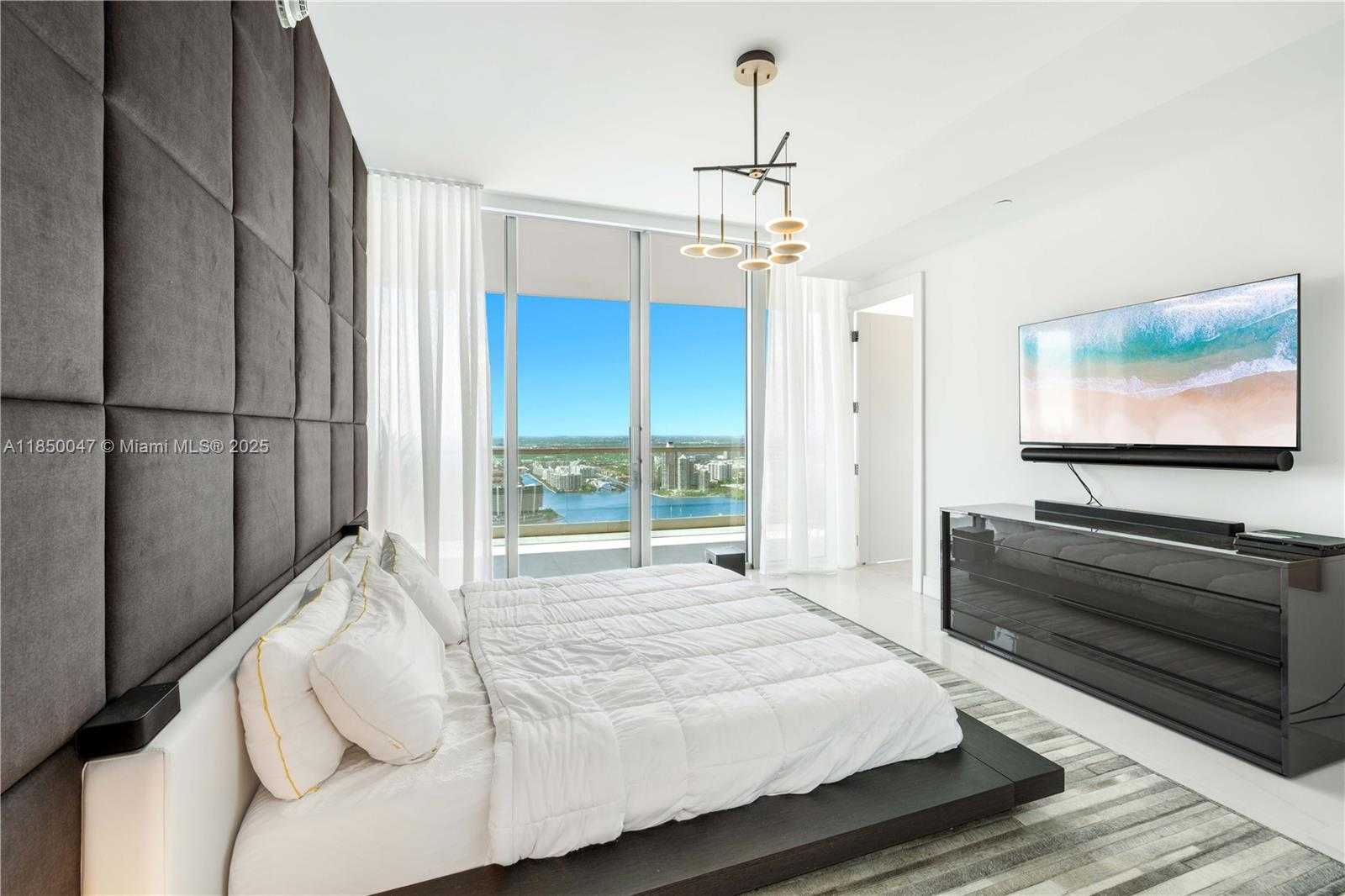 Small Image of 18501 COLLINS AVE #4504, Sunny Isles Beach Number 28