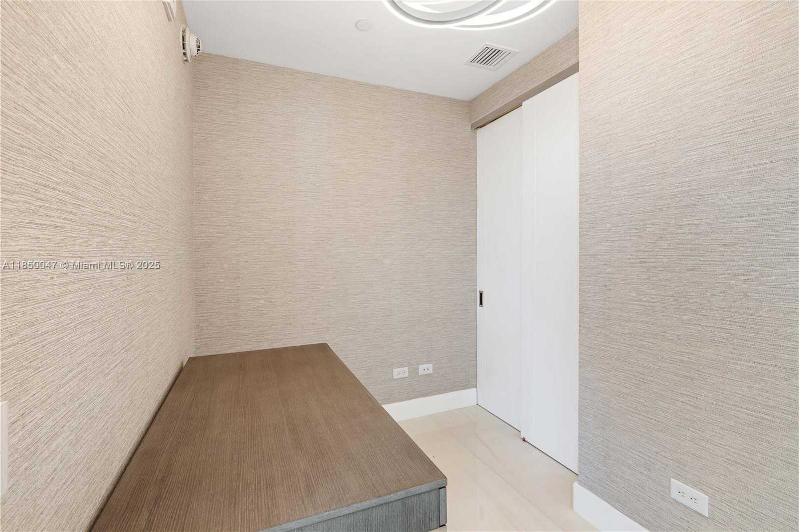 Small Image of 18501 COLLINS AVE #4504, Sunny Isles Beach Number 44