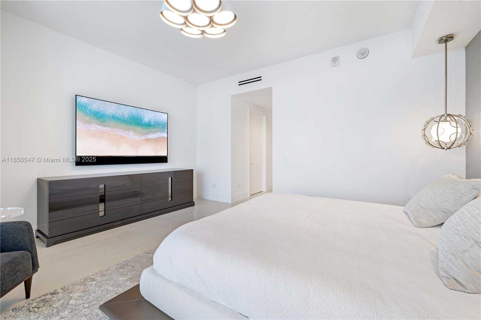 Small Image of 18501 COLLINS AVE #4504, Sunny Isles Beach Number 49