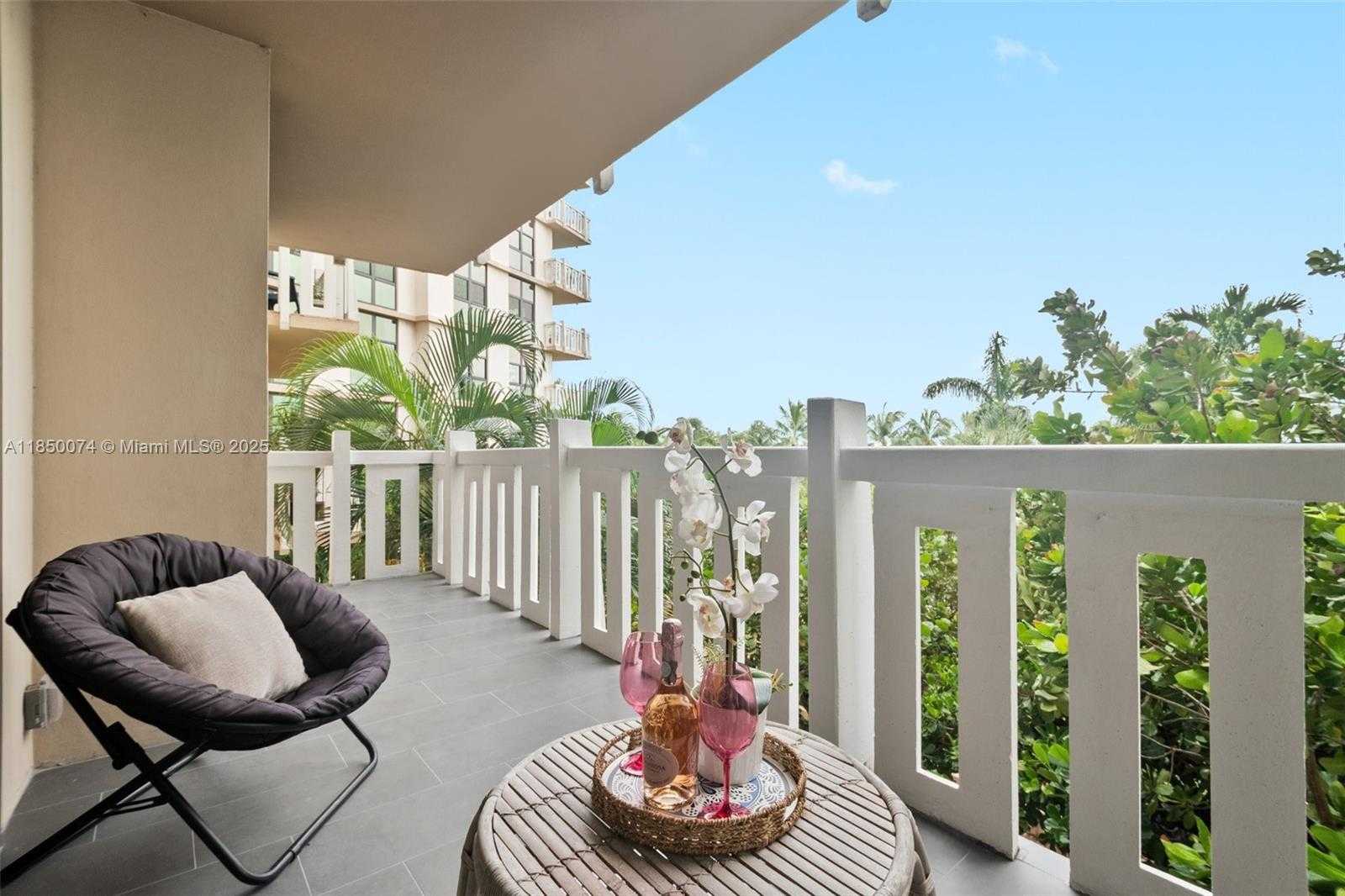 Small Image of 1121 CRANDON BLVD #D304, Key Biscayne Number 2
