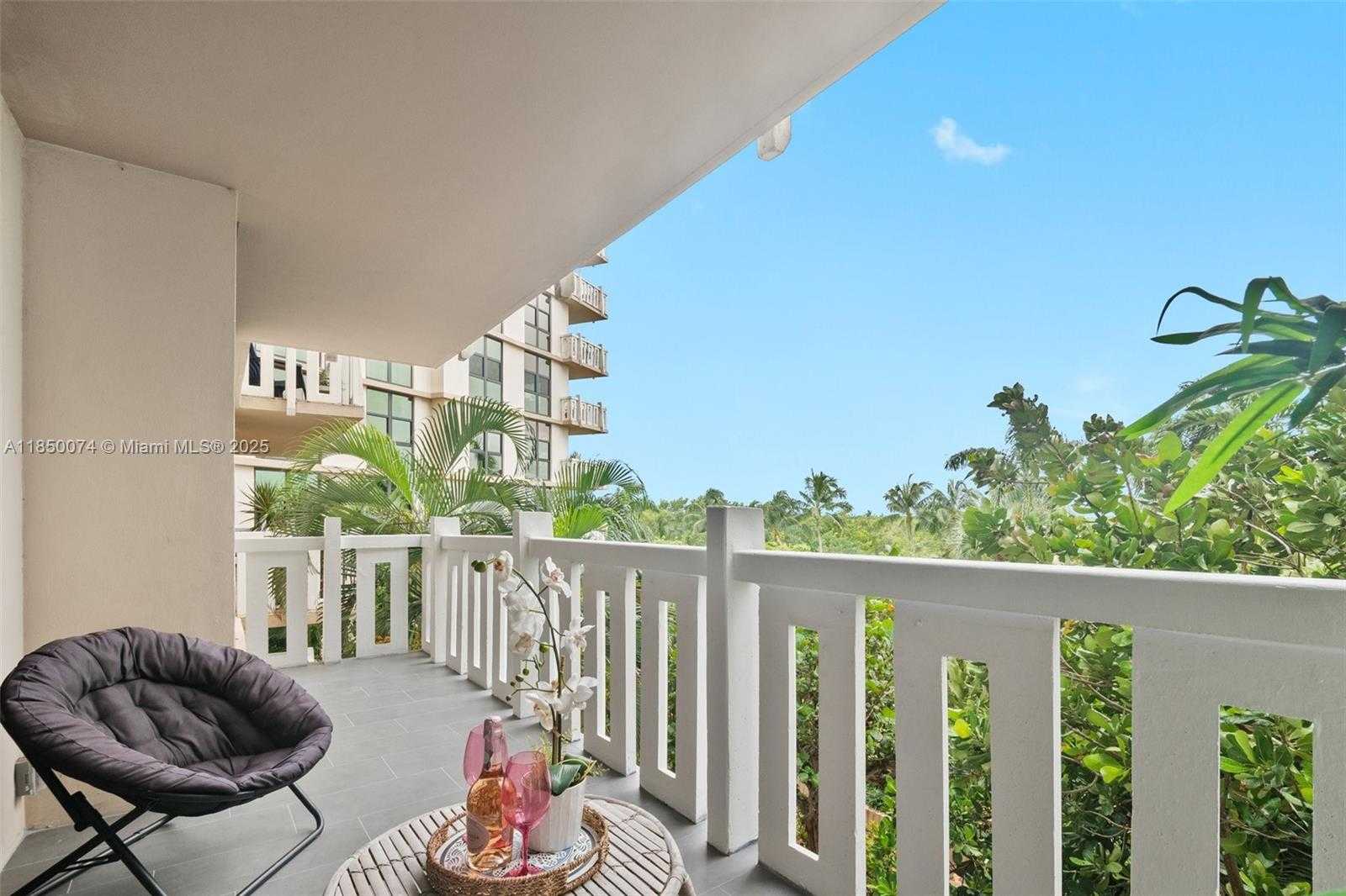 Small Image of 1121 CRANDON BLVD #D304, Key Biscayne Number 26