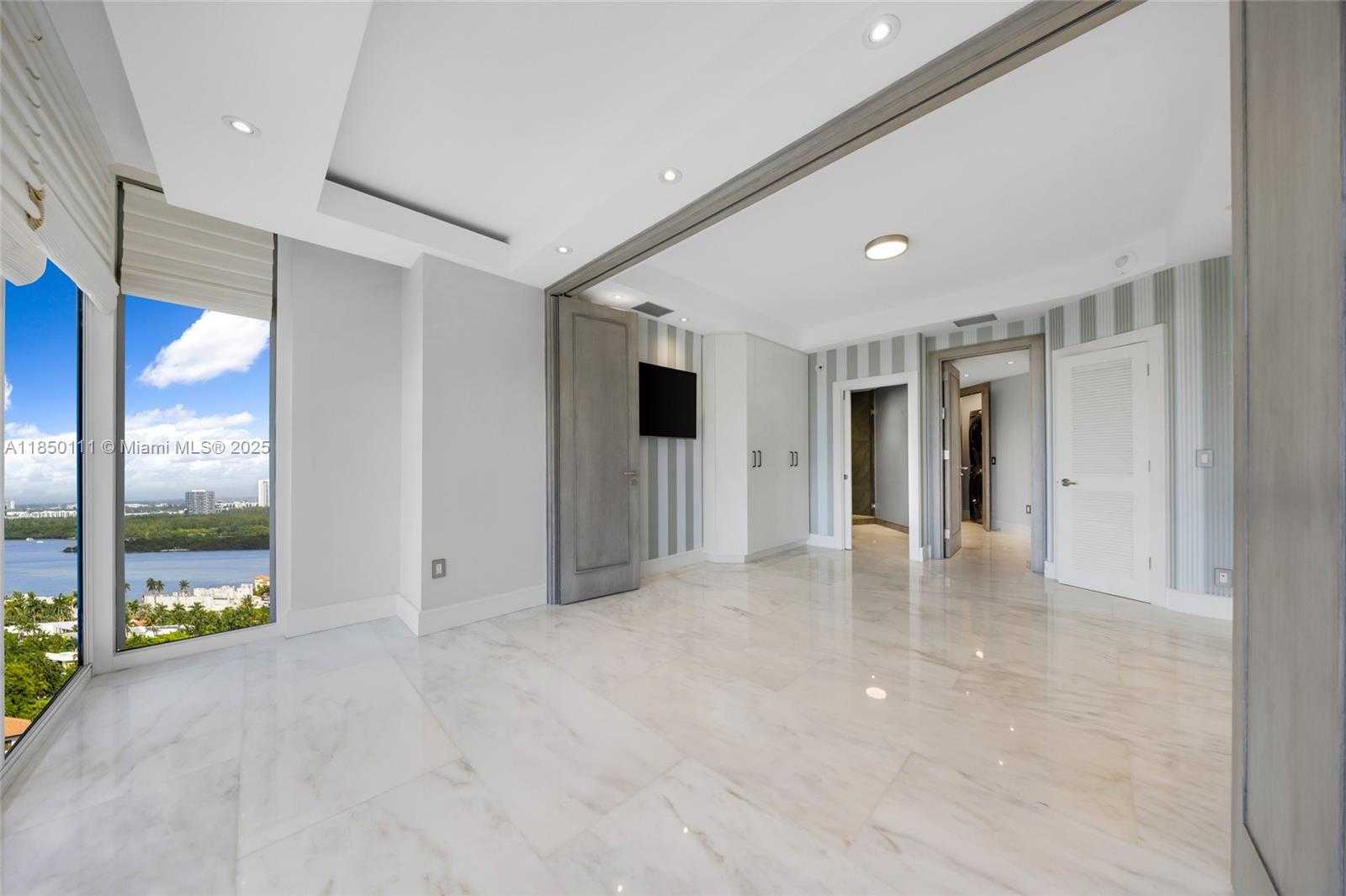 Small Image of 9801 COLLINS AVE #PH11 Great Renovation, Bal Harbour Number 33