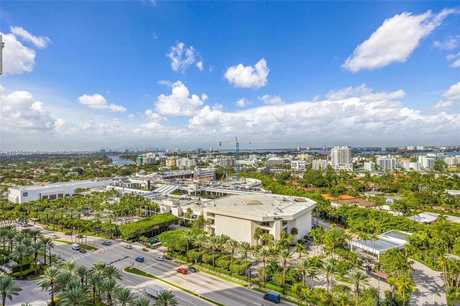 Small Image of 9801 COLLINS AVE #PH11 Great Renovation, Bal Harbour Number 48