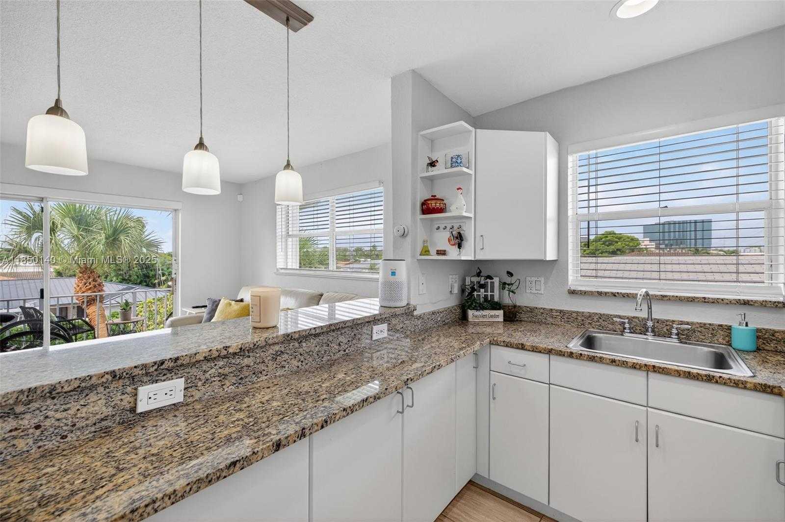Small Image of 2715 NORTH EAST 49TH ST #309, Fort Lauderdale Number 17