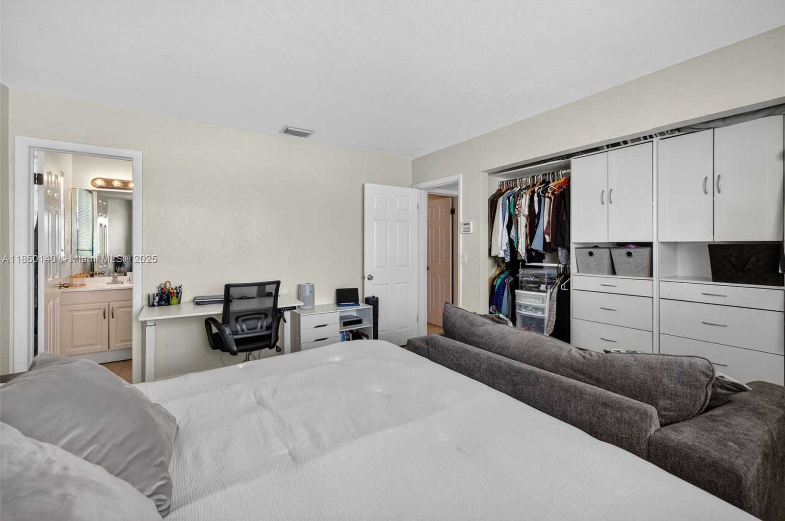 Small Image of 2715 NORTH EAST 49TH ST #309, Fort Lauderdale Number 26