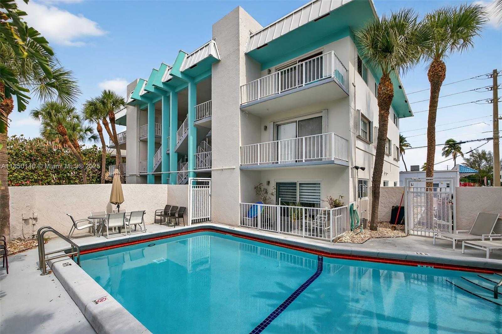 Small Image of 2715 NORTH EAST 49TH ST #309, Fort Lauderdale Number 4