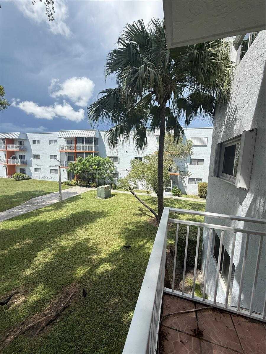 Small Image of 11309 SOUTH WEST 200TH ST #C213, Miami Number 10