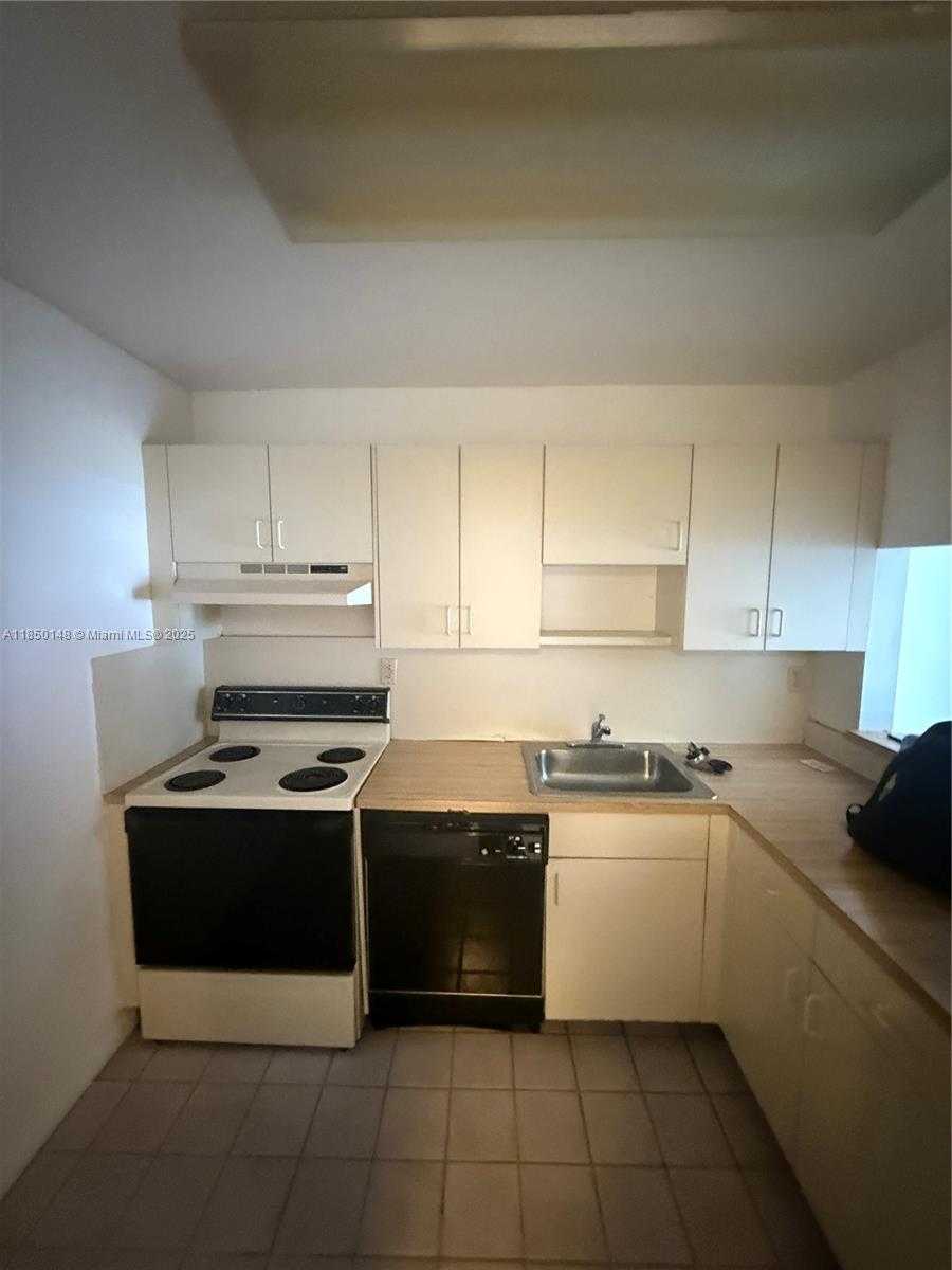 Small Image of 11309 SOUTH WEST 200TH ST #C213, Miami Number 12