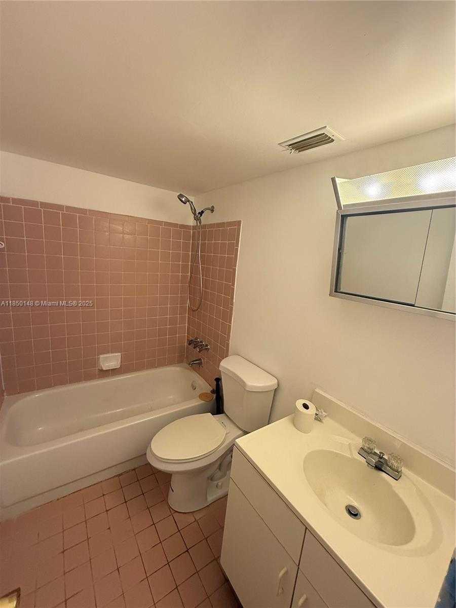 Small Image of 11309 SOUTH WEST 200TH ST #C213, Miami Number 14