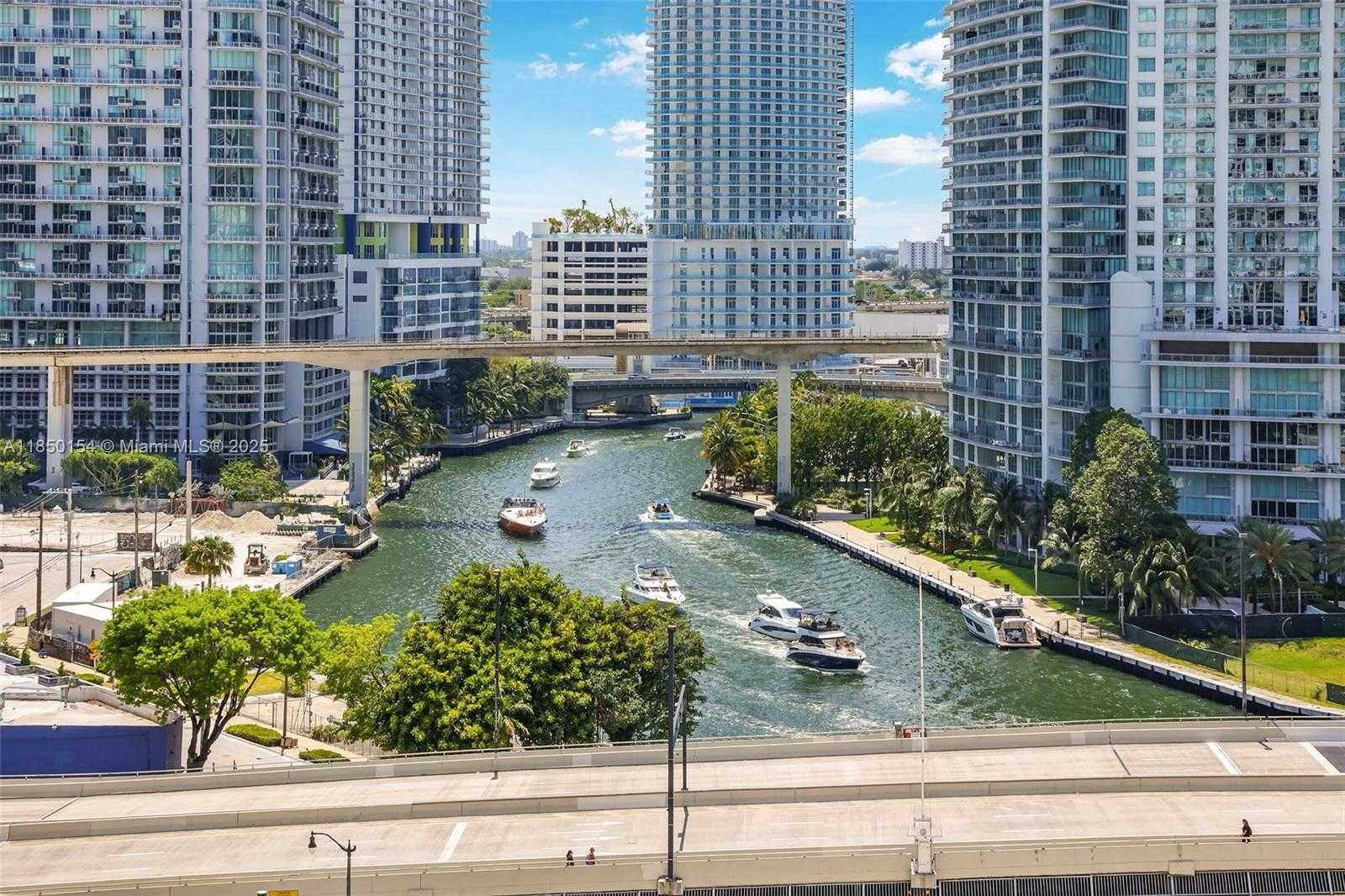 Small Image of 41 SOUTH EAST 5TH ST #1116, Miami Number 4