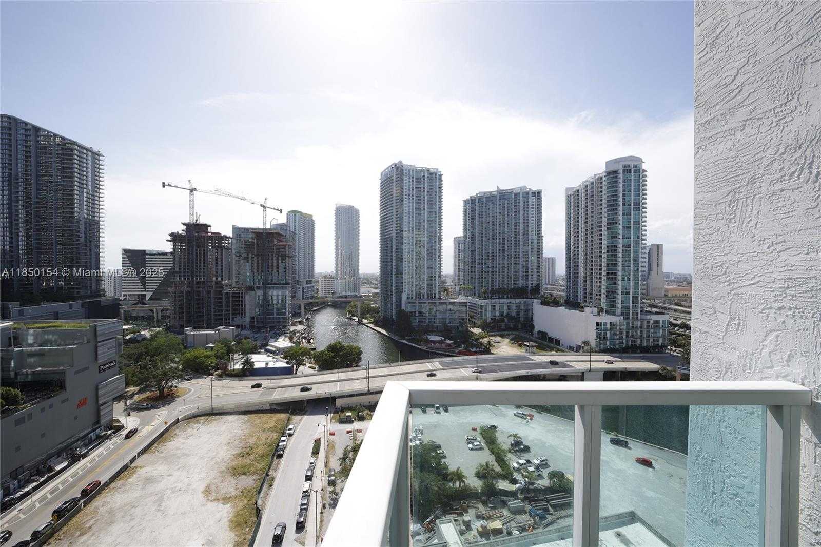 Small Image of 41 SOUTH EAST 5TH ST #1116, Miami Number 58