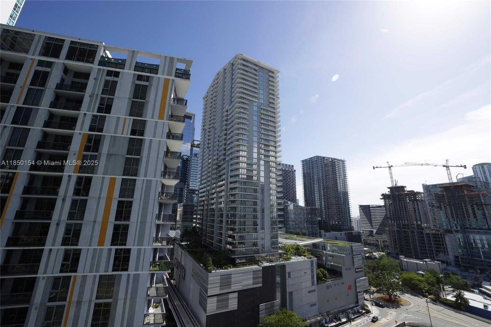 Small Image of 41 SOUTH EAST 5TH ST #1116, Miami Number 64