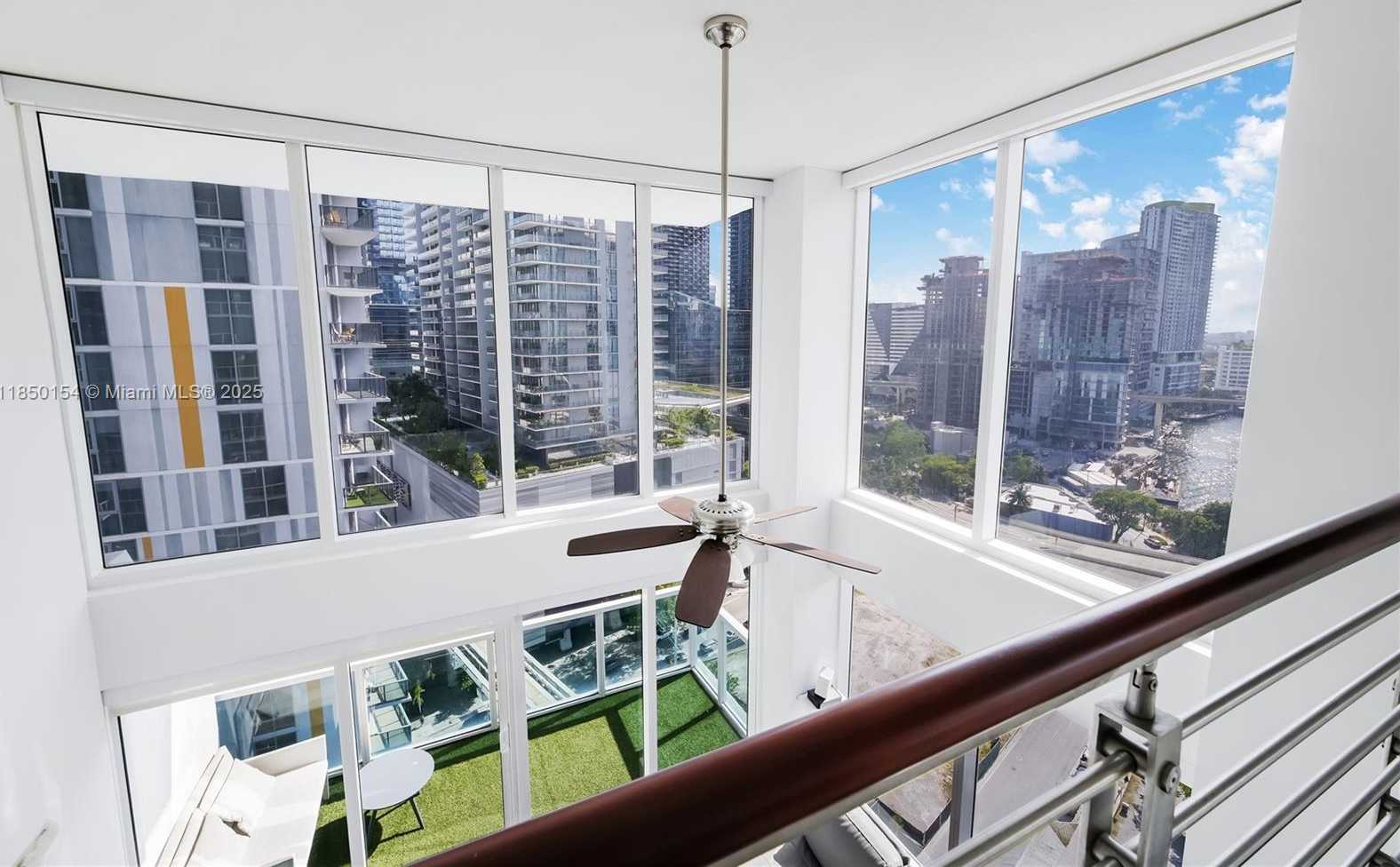 Small Image of 41 SOUTH EAST 5TH ST #1116, Miami Number 75