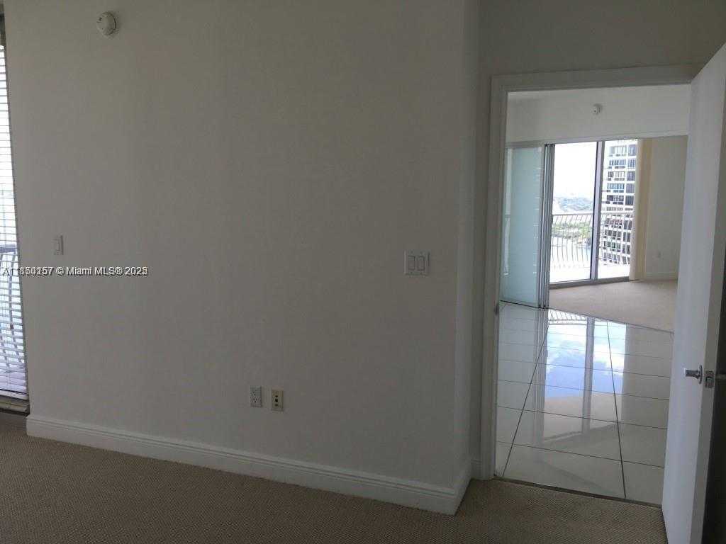 Small Image of 1750 NORTH BAYSHORE DR #3801, Miami Number 8