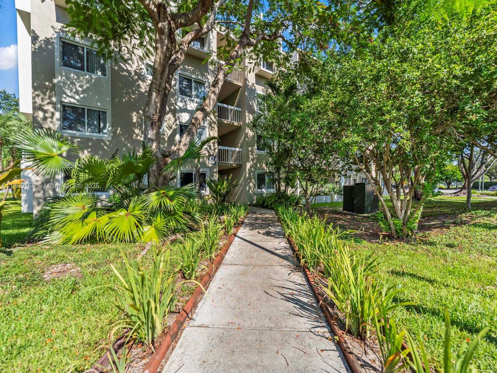 Small Image of 7850 CAMINO REAL #O-116, Miami Number 20