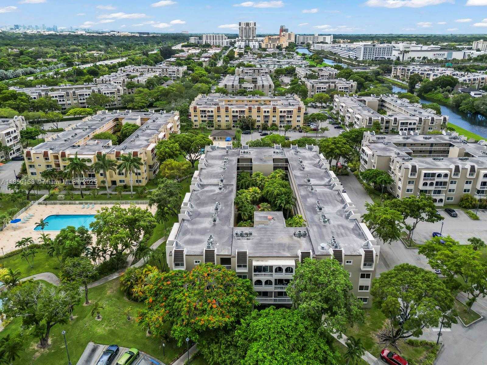 Small Image of 7850 CAMINO REAL #O-116, Miami Number 23