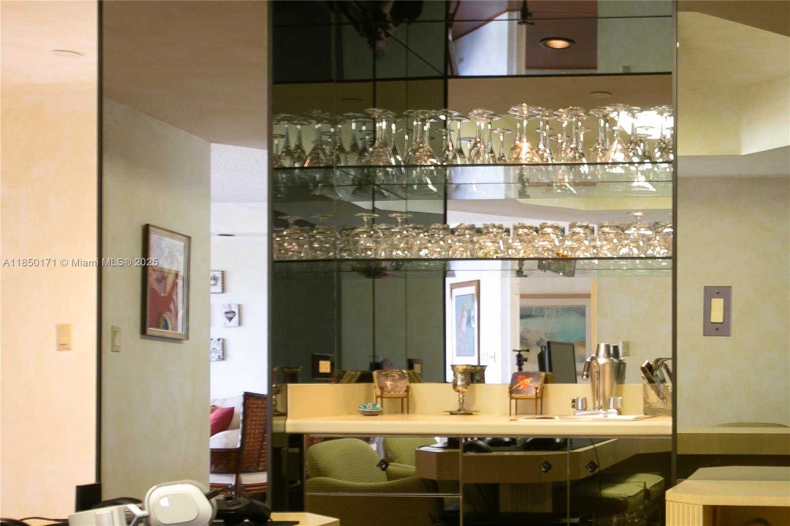 Small Image of 20191 EAST COUNTRY CLUB DR #1405, Aventura Number 10