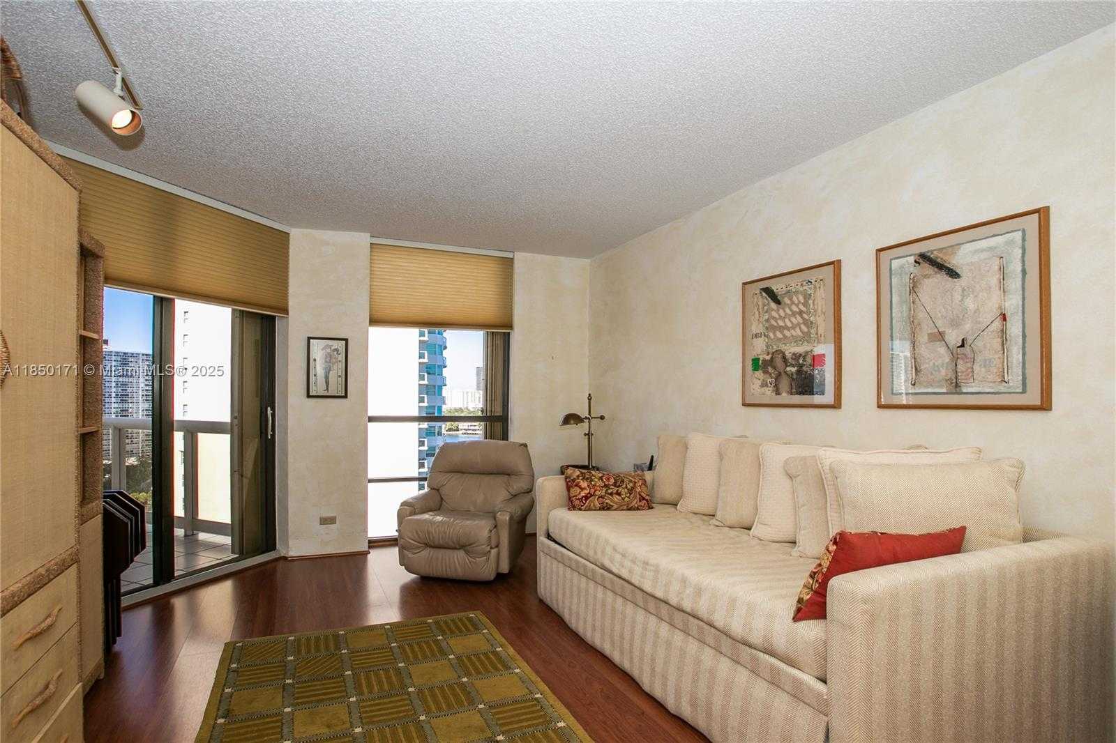 Small Image of 20191 EAST COUNTRY CLUB DR #1405, Aventura Number 14