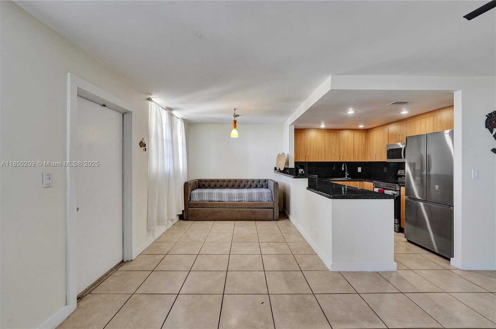 Small Image of 1811 JEFFERSON ST #606, Hollywood Number 24
