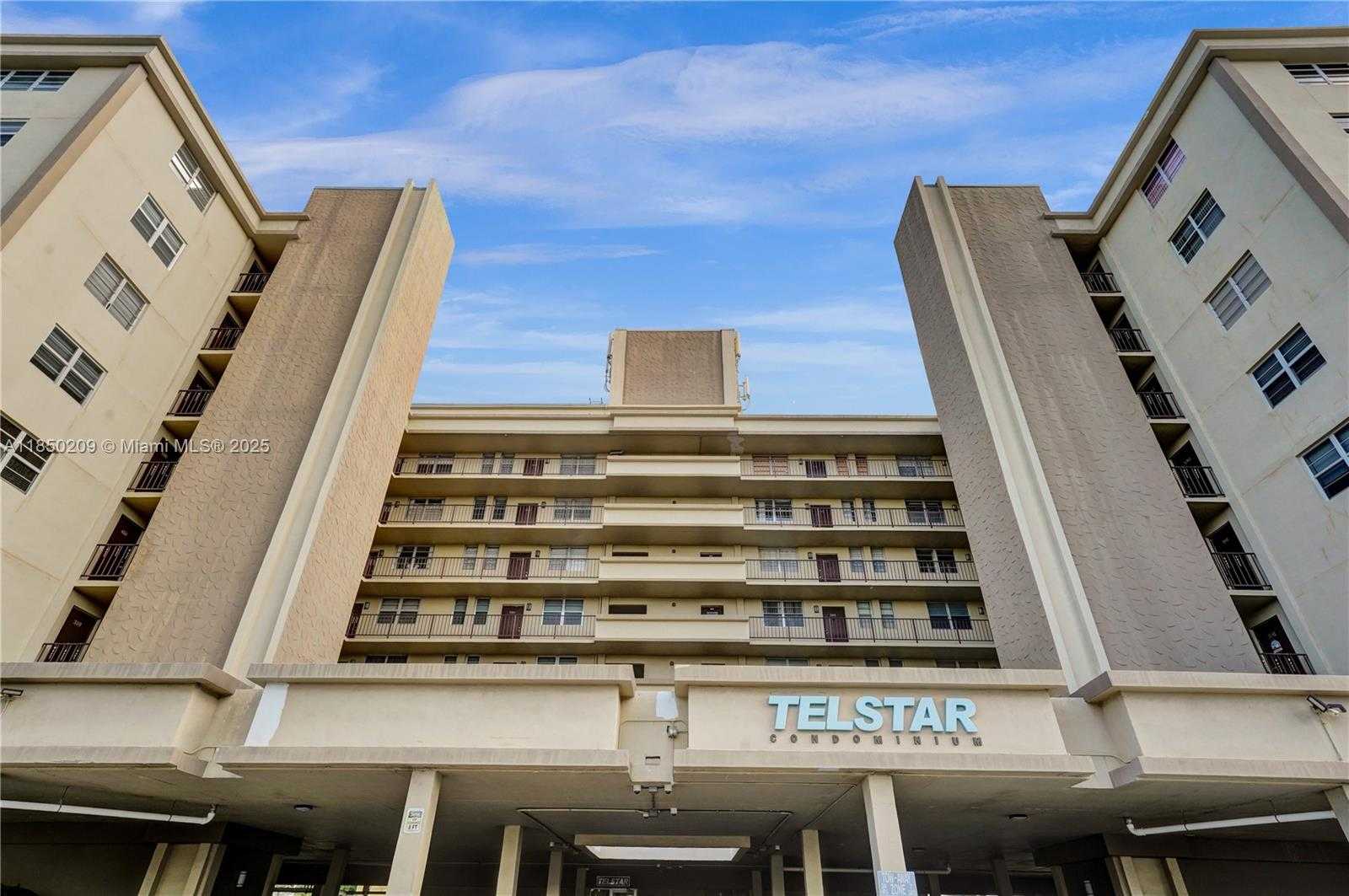 Small Image of 1811 JEFFERSON ST #606, Hollywood Number 54
