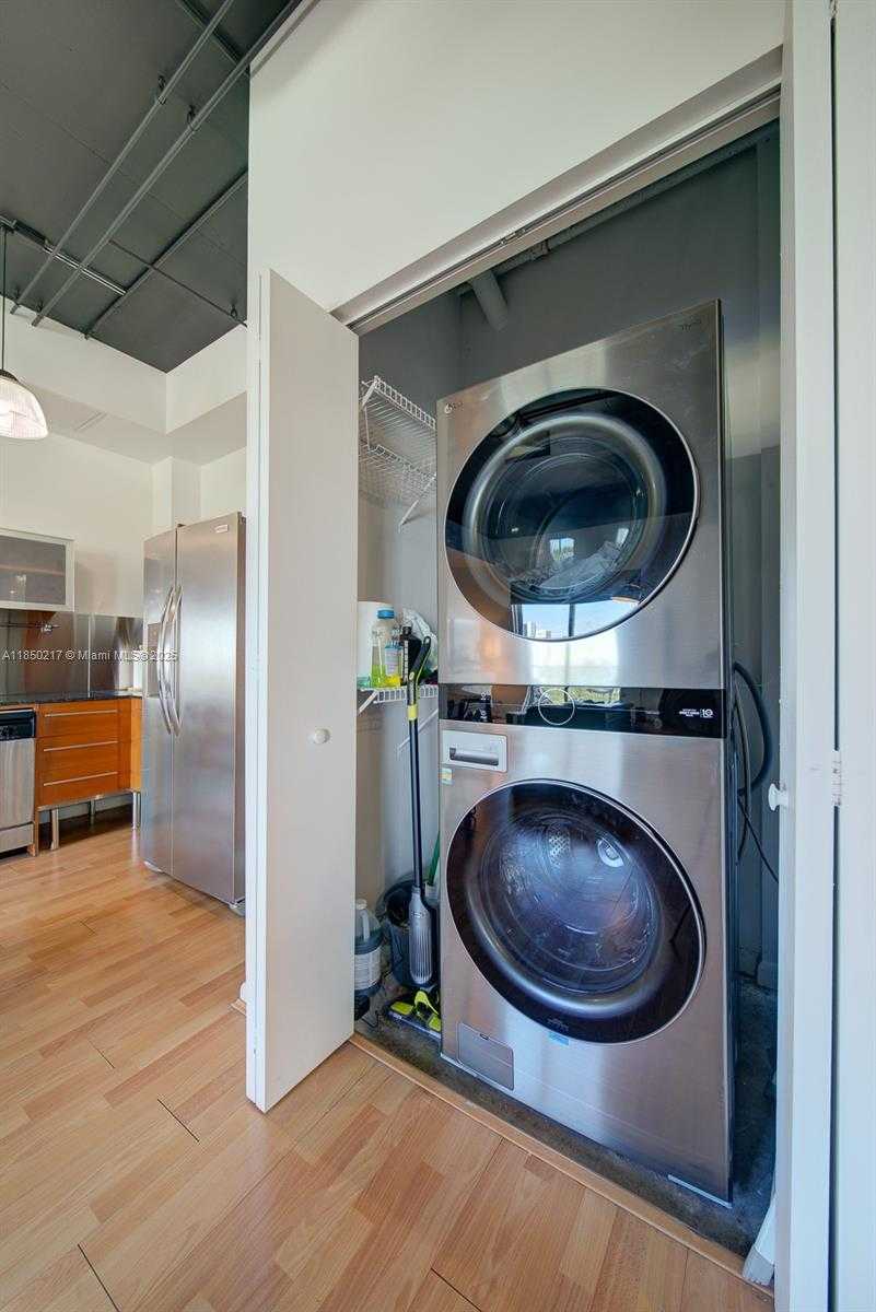 Small Image of 10 SOUTH WEST SOUTH RIVER DR #708, Miami Number 13