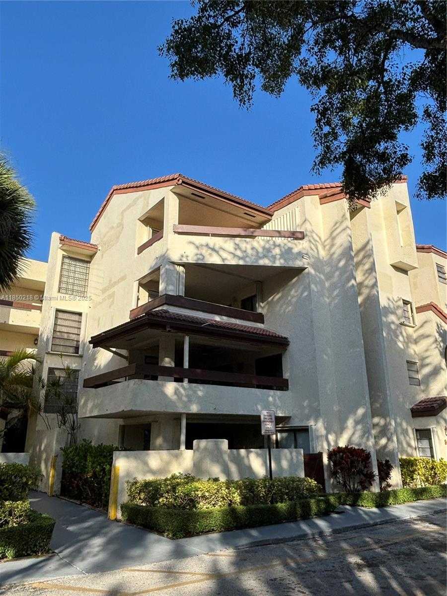 Small Image of 9040 SOUTH WEST 125TH AVE #D407, Miami Number 3