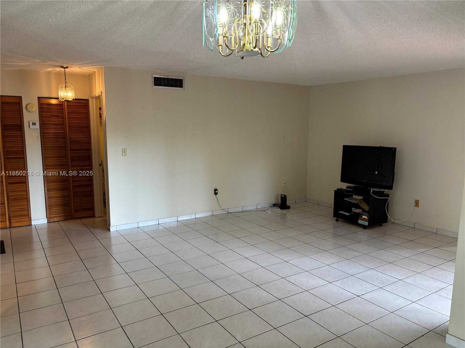 Small Image of 9040 SOUTH WEST 125TH AVE #D407, Miami Number 6
