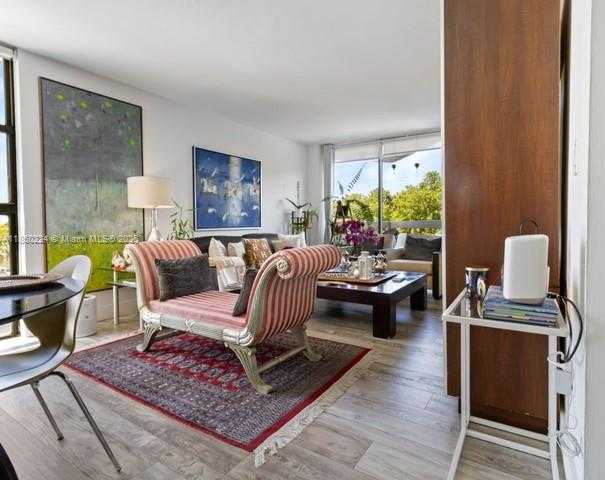 Small Image of 2501 BRICKELL AVE #307, Miami Number 3