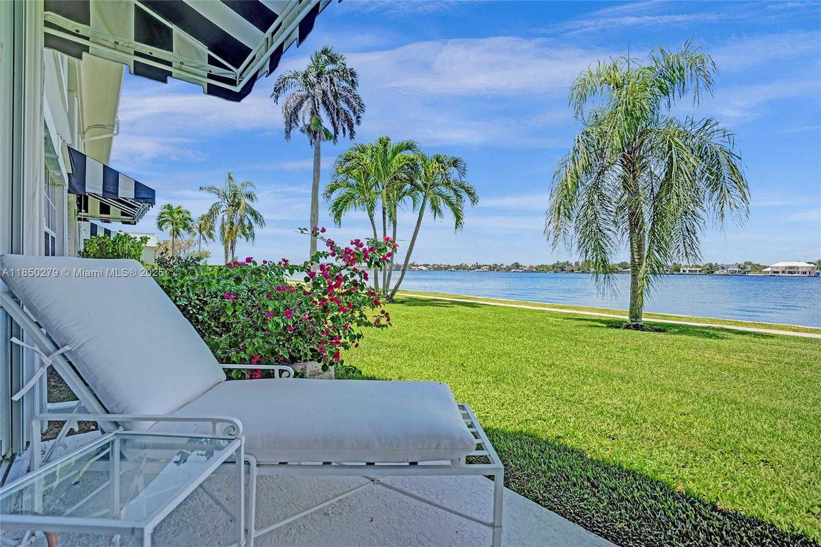 Small Image of 2160 IBIS ISLE RD #0030, Palm Beach Number 50