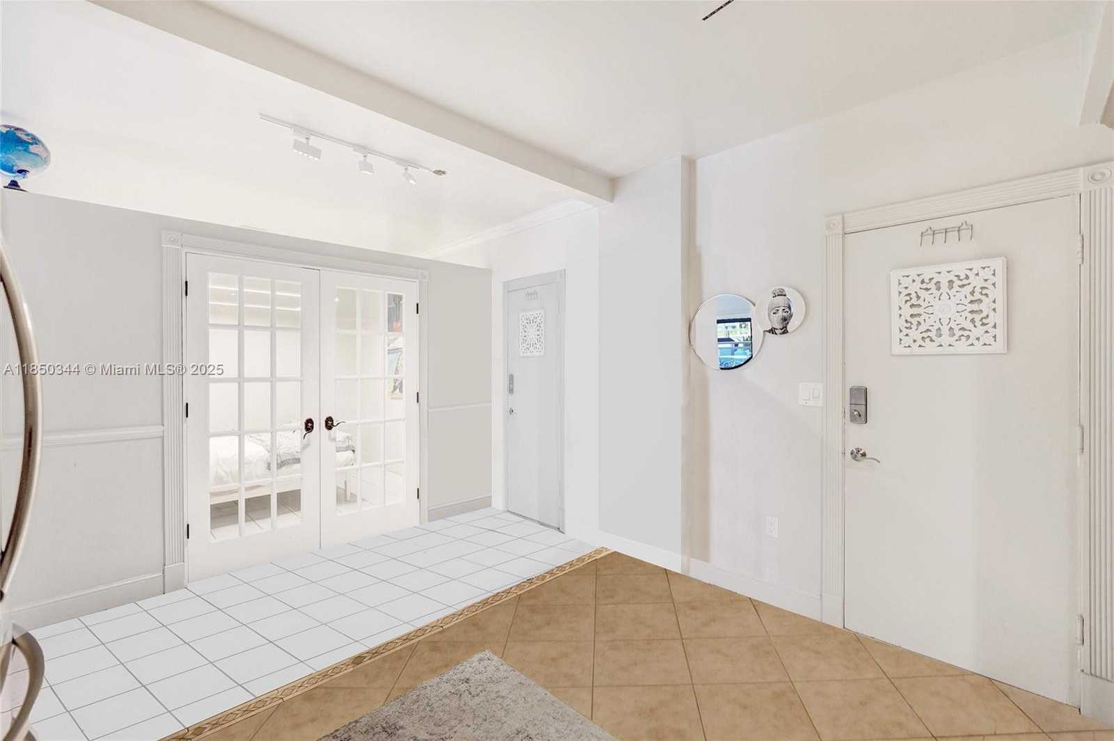 Small Image of 1701 SOUTH OCEAN DR #105, Hollywood Number 2